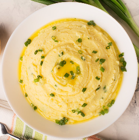 კარტოფილის პიურე მწვანე ხახვითა და სანელებლებით