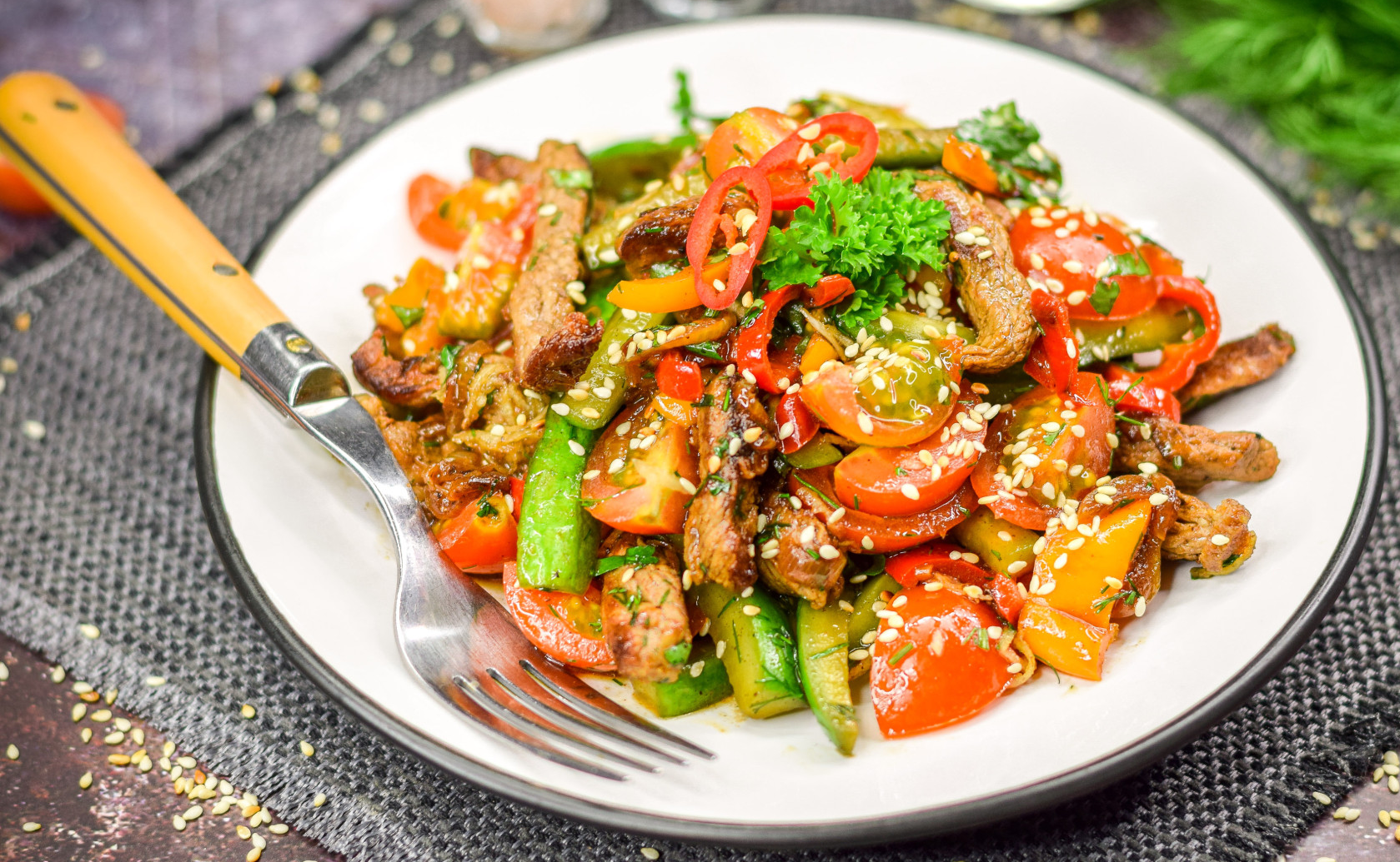 ტაილანდური სალათი